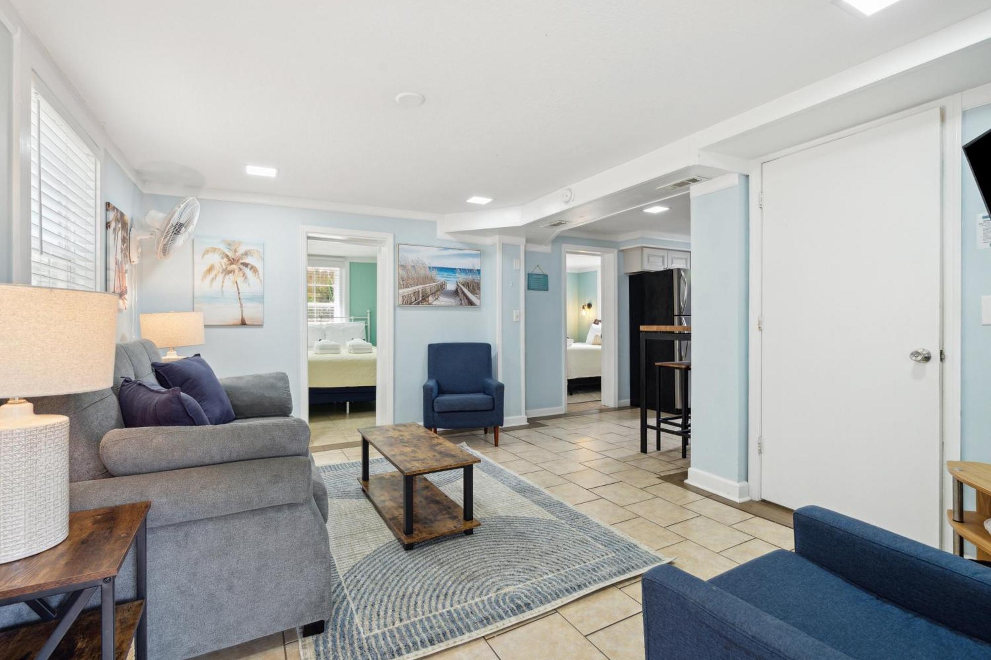 23 Center St - Sunny Side Down - Downstairs Apartment Folly Beach Exteriör bild