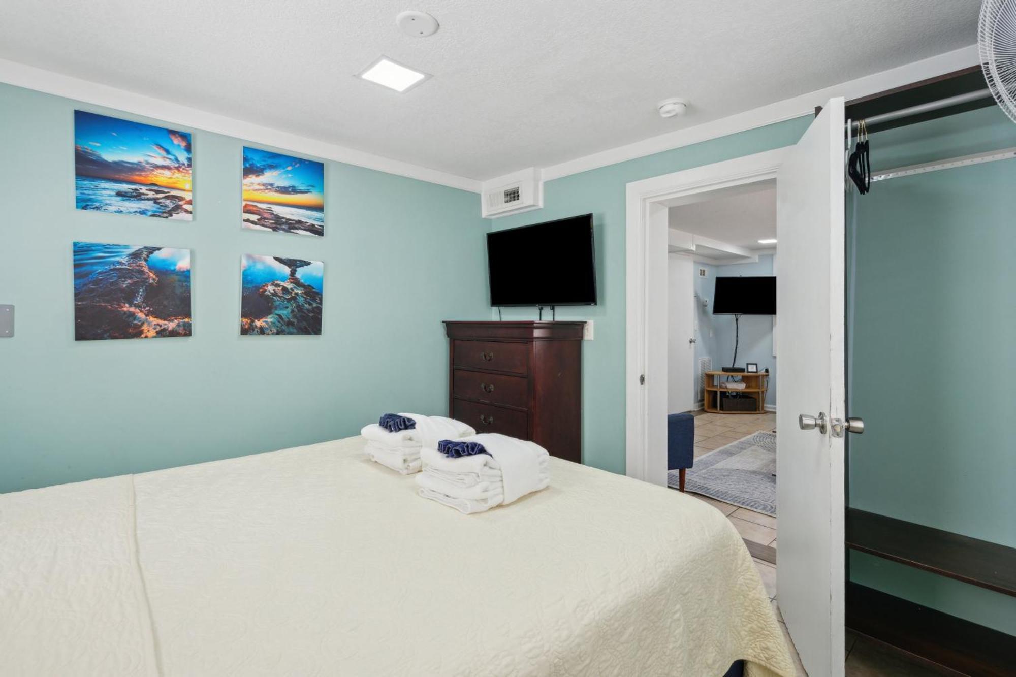 23 Center St - Sunny Side Down - Downstairs Apartment Folly Beach Exteriör bild